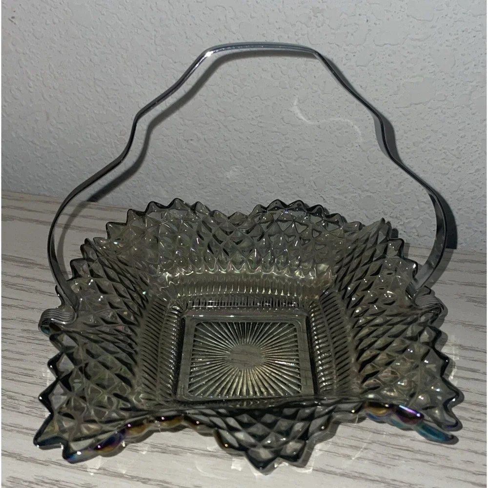 VINTAGE Indiana Glass‎ Candy Dish Square Wrippled Wavy Sides & Metal Handle